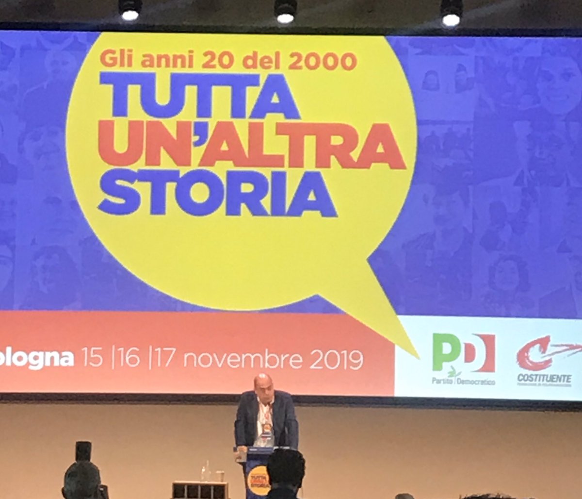 “Vogliamo la parità salariale tra uomo e donna, senza se e senza ma” <a href="/nzingaretti/">Nicola Zingaretti</a> 
Grazie <a href="/pdnetwork/">Partito Democratico 🇮🇹 🇪🇺</a> per questa tre-giorni piena di idee coraggiose, spunti nuovi e momenti di confronto.
#tuttaunaltrastoria