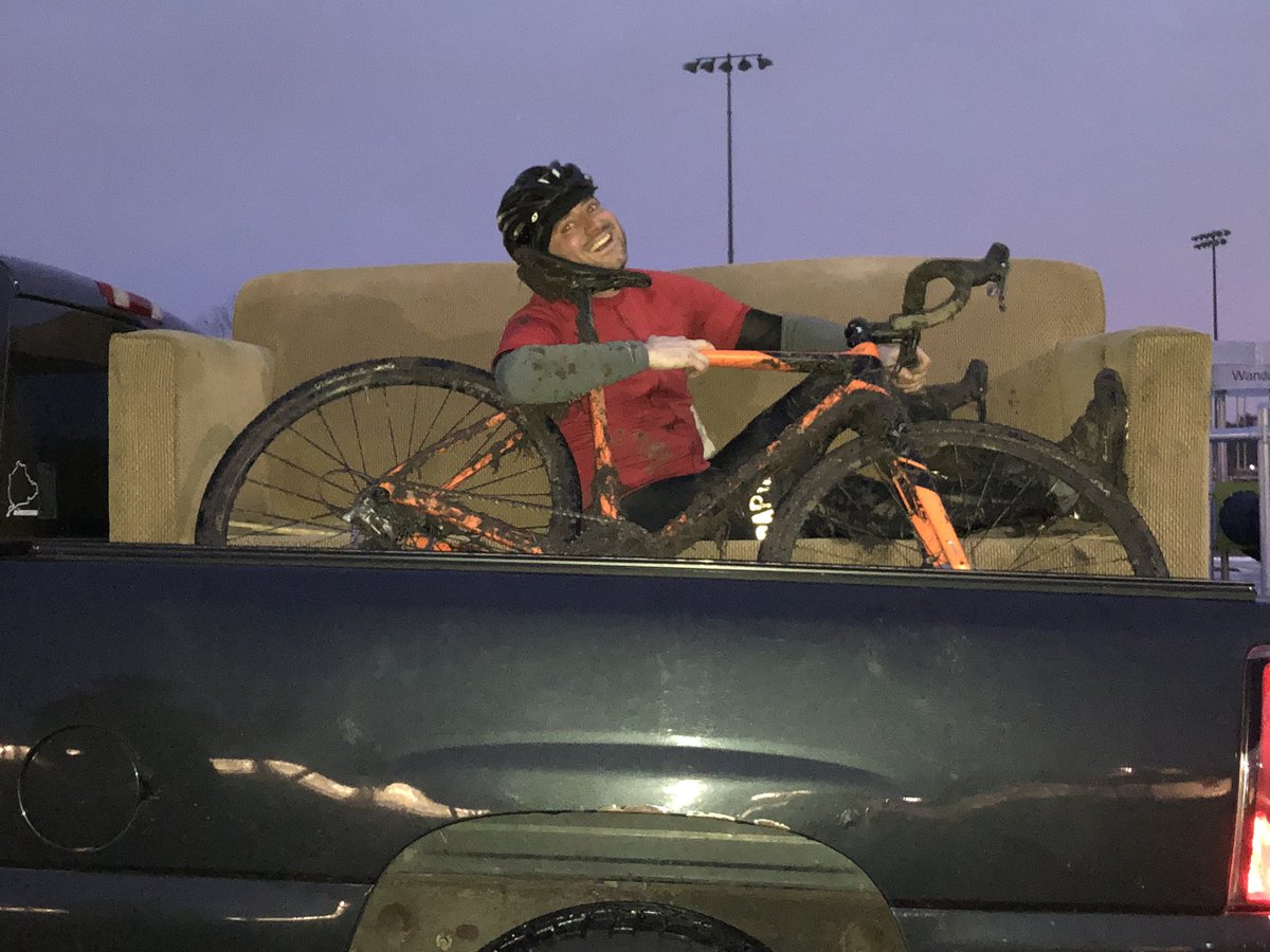 Last photo on the couch #WheelingCX <a href="/ChiCrossCup/">ChicagoCyclocrossCup</a>