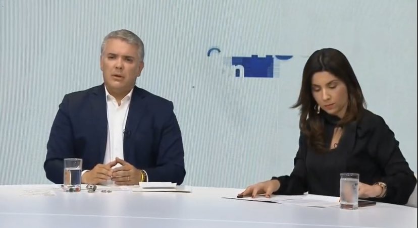 Mineducacion's tweet image. Pasamos de un presupuesto de 38,5 billones (2018) a 44,1 billones (2020), el más alto de la historia. A la educación se le ha asignado el mayor presupuesto. #ConéctateConDuque en @InstitucionalTV