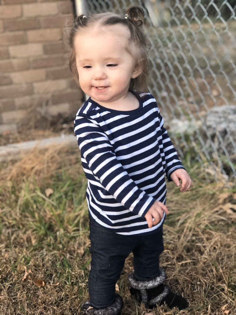 Randii_Joyy's tweet photo. Cutest damn child Ever ❤️ { RRG } https://t.co/iE4OlBEd41