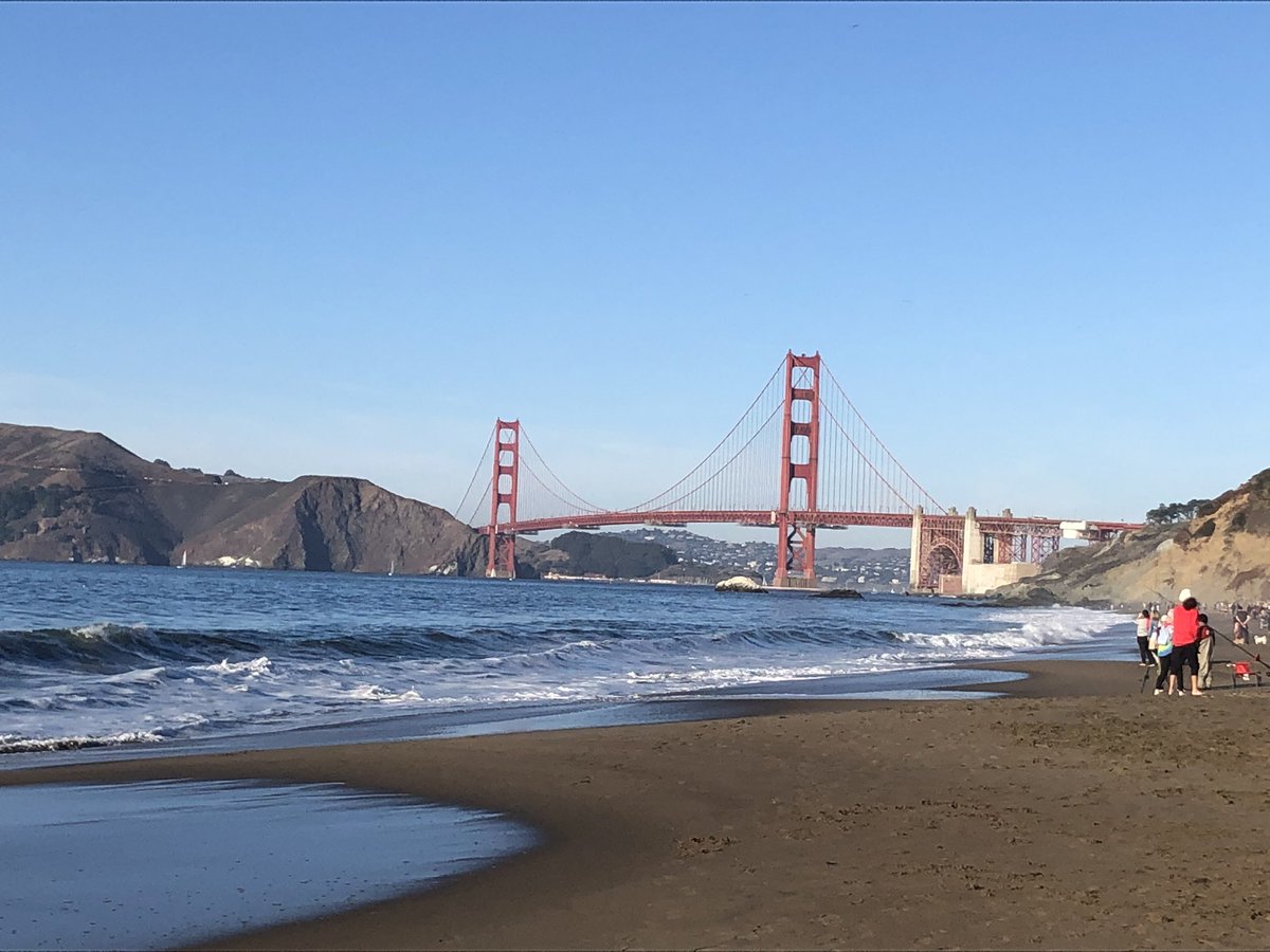 Marjo's tweet photo. Enjoying SF this weekend with a nice Golden Gate strow 🚴‍♀️ today, and a great crab 🦀 lunch with colleagues yesterday!
@cmarienb 
#DF19 #dreamforce2019 #Dreamforce https://t.co/F0GxQYSfiw