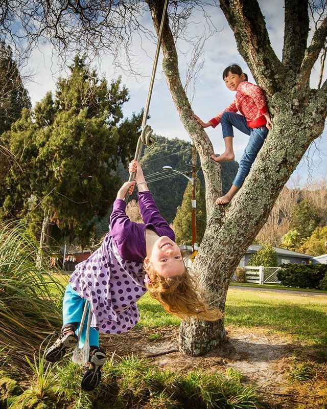 MeadNortonPhoto's tweet photo. Another #lifestyle shot. Oh to be a #kid again! #summertime #friends https://t.co/eNZWoRf2pS