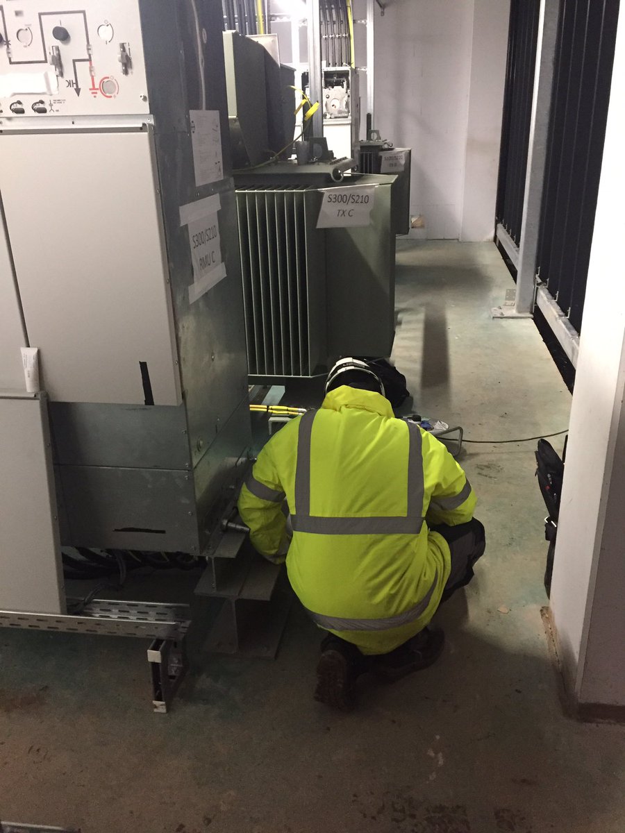 oisin_mr's tweet image. VLF testing of Mv cables this week again in Germany. #mvswitchgear #switchgeartesting #cabletesting