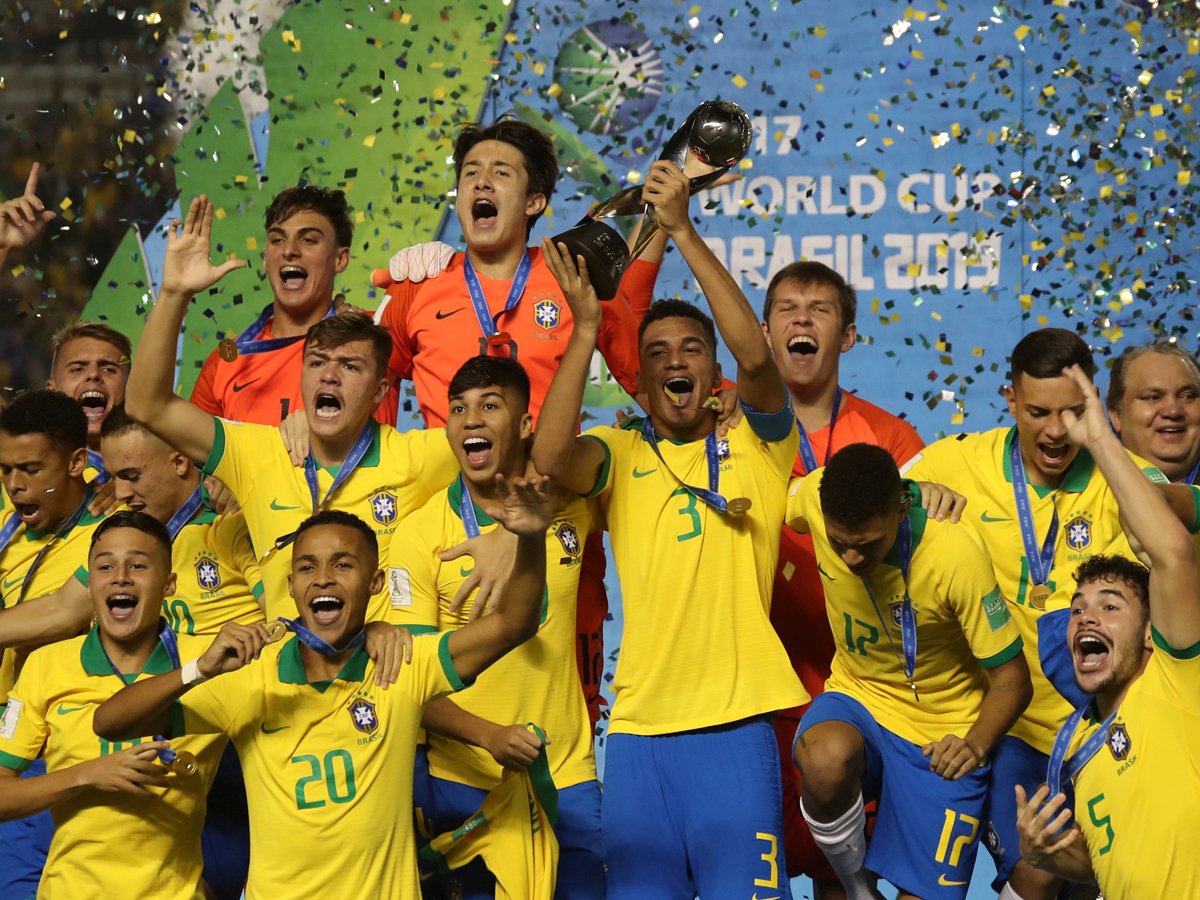 Late goals win Brazil fourth Under-17 @FIFAWorldCup title READ: http://toi.in/sEjbcb/a24gk #MexicoVsBrasil #MEXBRA #Brazil