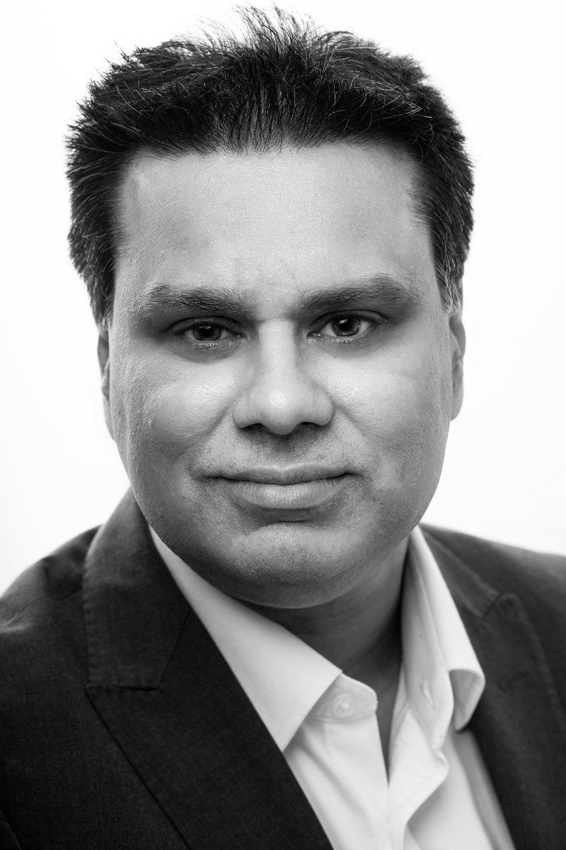 Prof Shafi Ahmed PhD FRCS (@shafiahmed5) on Twitter photo Thanks to <a href="/AsaMathat/">Asa Mathat</a> for these photos during <a href="/ExponentialMed/">NextMed Health - The Future of Health & Medicine</a> Thanks to <a href="/AsaMathat/">Asa Mathat</a> for these photos during <a href="/ExponentialMed/">NextMed Health - The Future of Health & Medicine</a>