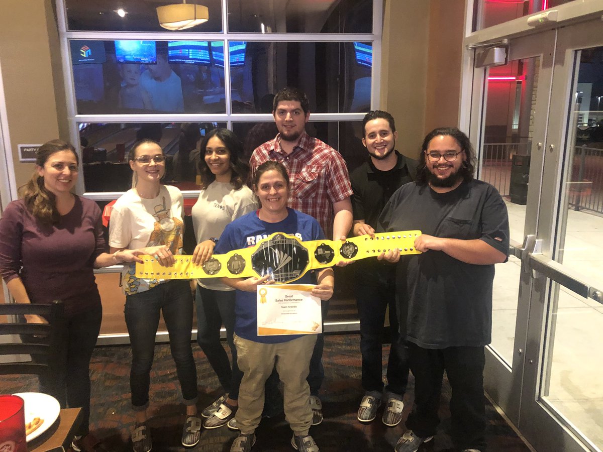 martyachi's tweet photo. Bowling night for one of our Top Premium Witeless Teams in the Month of October! #Sprint #PremiumWireless #BigErn https://t.co/179PcIICMO