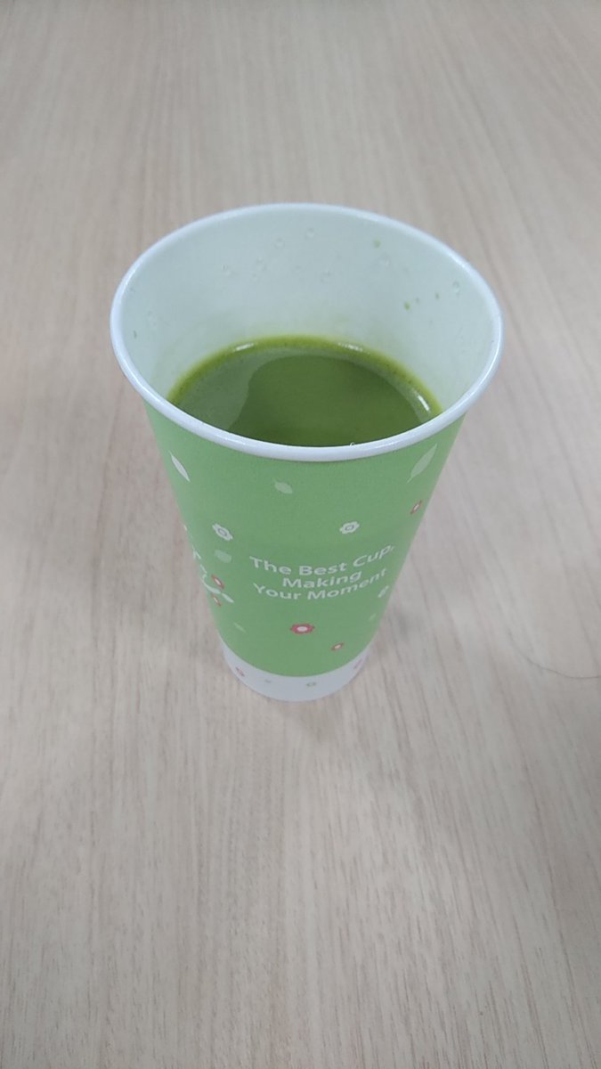 GuideYpu's tweet image. 11月半ば、寒い日が続くようになってきました😣
この時期は温かい食べ物や飲み物が欲しくなりますね…
SNS担当の一人は、空きコマに温かい飲み物でホッと一息ついています😊