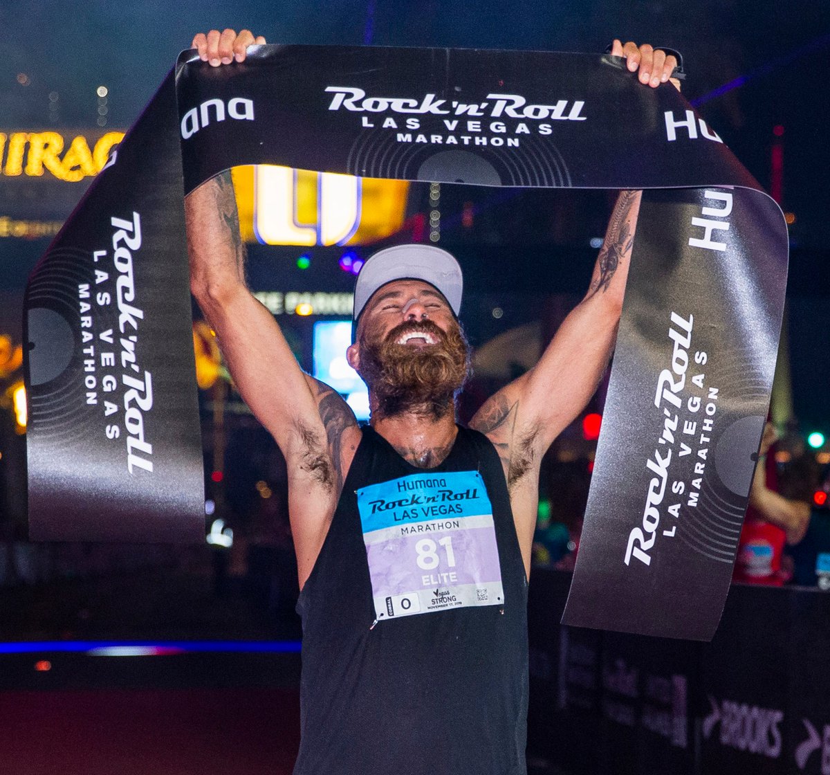 Congrats to the winners of the 2019 @RunRocknRoll marathon in Las Vegas. Visuals courtesy of @Left_Eye_Images and @Rookie__Rae #RnRVegas #StripAtNight