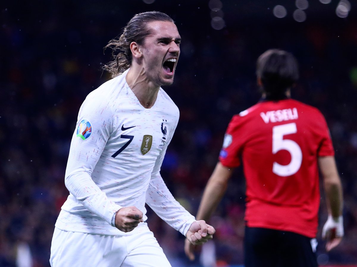 France celebrate 2-0 win in Albania's new stadium READ: http://toi.in/ZME7Cb29/a24gk #EURO2020 #EuropeanQualifiers #Football