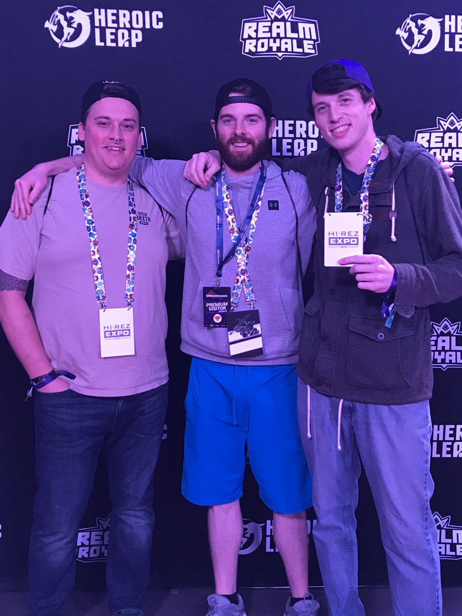 SnipeDatKity's tweet photo. After years of playing games with these two sexy beasts we finally get to meet at none other than @RealmRoyale @DreamHack. A weekend to remember! Distance is only as far as discord will reach. @orangemaniac11 @ChefAnthonyTV #ITN https://t.co/d9aVaTAm0v