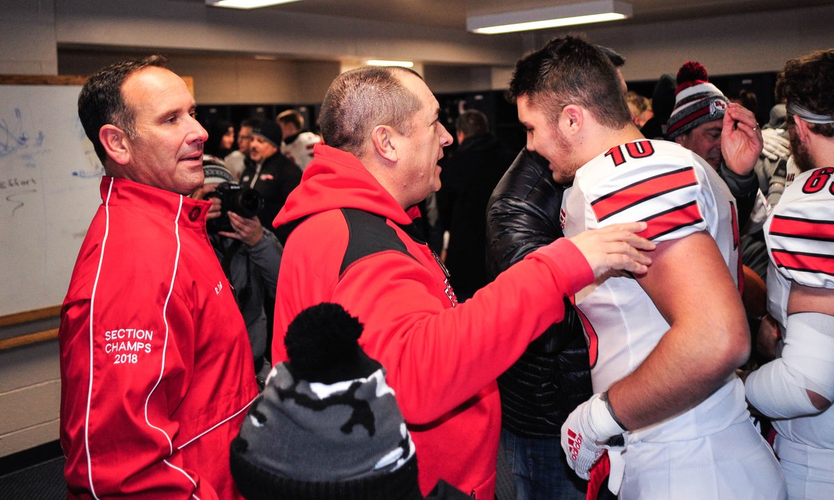 Ed Thompson tweet media