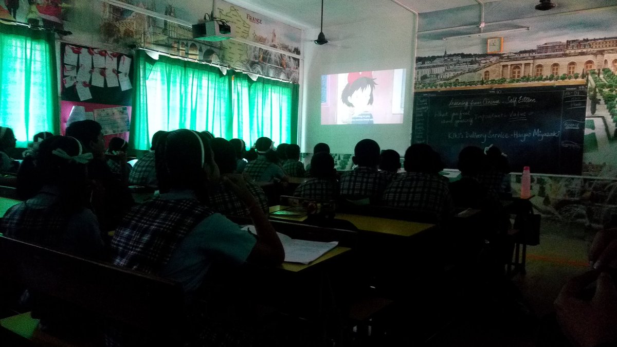 shibangidas's tweet photo. First batch of our 7th graders watching Studi Ghibli's Kiki's Delivery Service to explore the idea of Self Esteem. They're loving that Kiki makes things happen for herself. 🙂
#BreakfastatCinema #LearningfromCinema #kikisdeliveryservice #studioghibli https://t.co/jtQYwu7ZMm