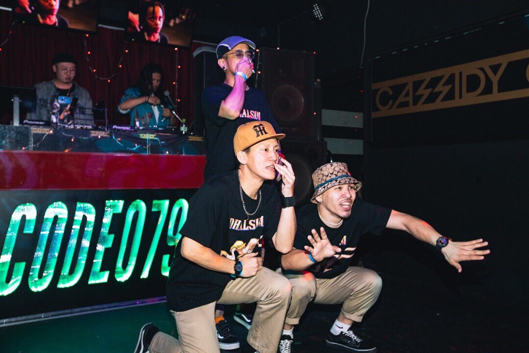 hposse079's tweet photo. 2019.11.09 SAT
CODE079@CASSIDY
@clubcassidy.himeji

播州男子
@CAMELDOG_YU @rider_mayuge @1986_708 

MAMI Diamond
@MAMIDiamond7 https://t.co/mWoweKwsfq