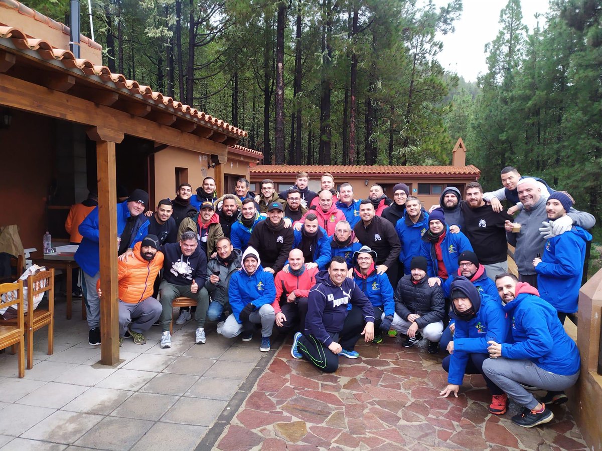 serenquenquenes's tweet photo. Este fin de semana un grupo de nuestra murga se ha desplazado hasta el municipio de San Mateo para tener la convivencia anual en el Albergue de Camaretas.
Gran fin de semana que hemos pasado que nos sirve para cargar pilas y afrontar estos últimos meses de ensayos.
#Serenkes2020 https://t.co/droeOVOe0G
