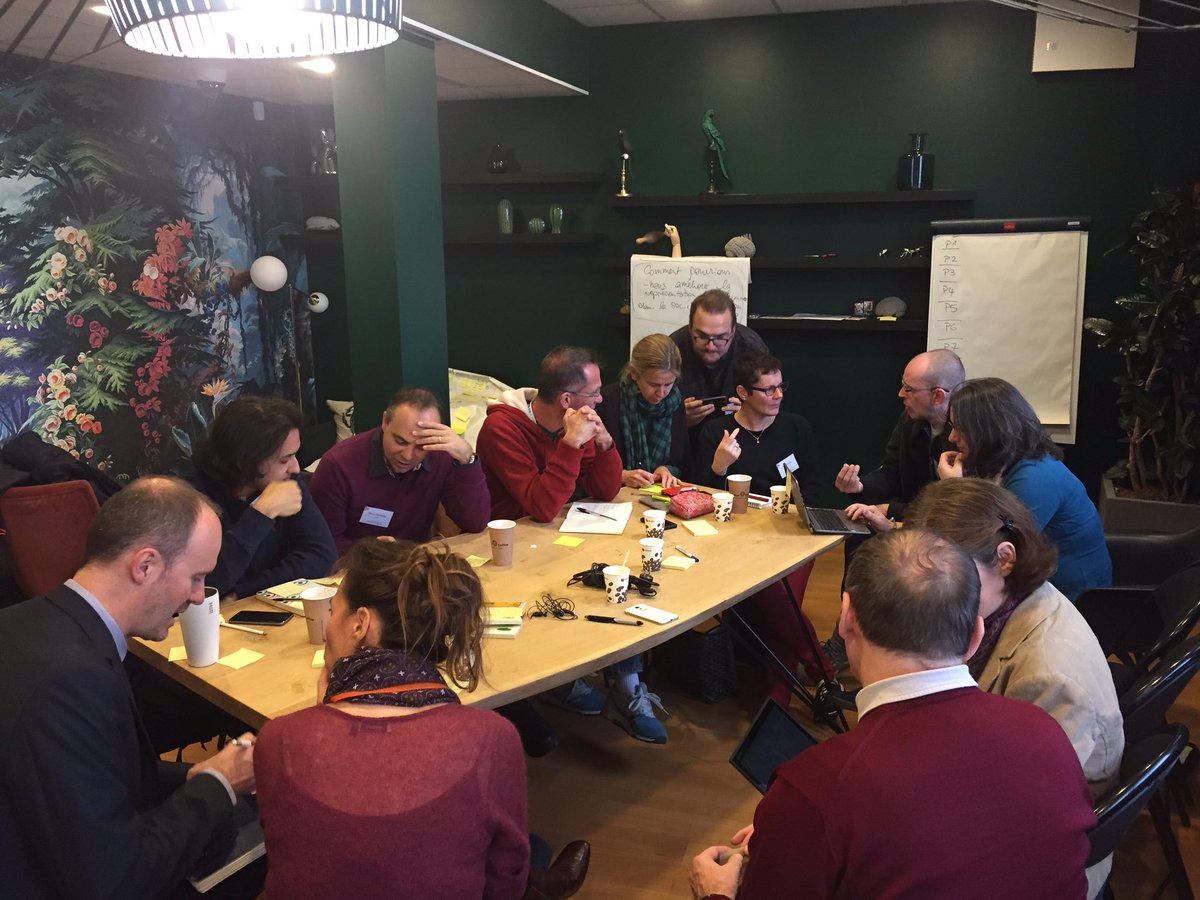 canope_92's tweet photo. Journée d’Ateliers autour de la conception de jeu video et leur utilisation en classe, co-animée avec Réseau-Canopé. #videogame #IA #codesign #G4C https://t.co/meRybI5SU1