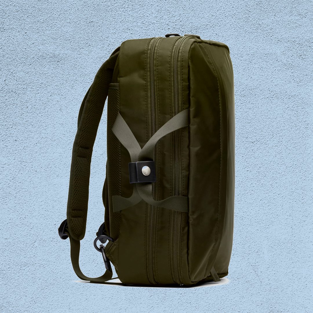 Whether you're heading home for the holidays or toward a beach escape, our Hybrid Bag is your travel must-have