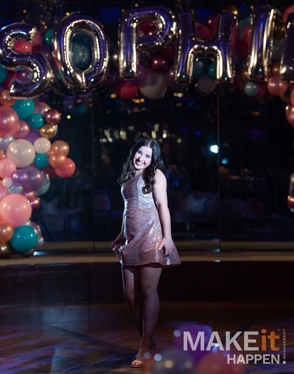 makeithappenmgm's tweet photo. What a treat it was to plan and celebrate @SophieLynett_ Bat Mitzvah over the weekend. It was Spectacular! #sophiesspectacular #eventsreimagined #wemakeithappen #makeithappenmanagement https://t.co/HPPZCOXt7c