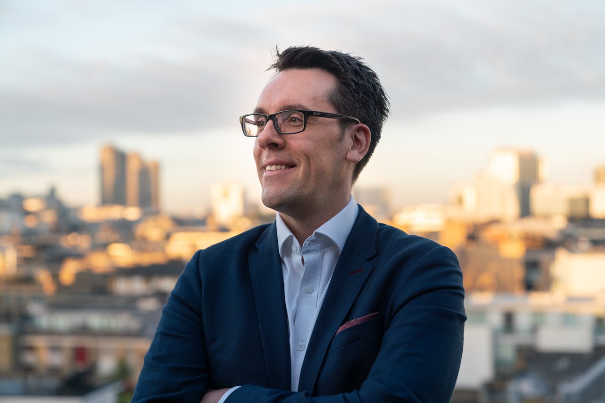 WeAreMindsett's tweet photo. Our CIO @SteveCorbett will be delivering a Keynote Seminar on AI-powered Predictive Maintenance at Restaurant &amp; Bar Tech Live on 20th Nov at 2.45pm. Register online today https://t.co/GIdzEK7000 https://t.co/uYdCZoGGdR