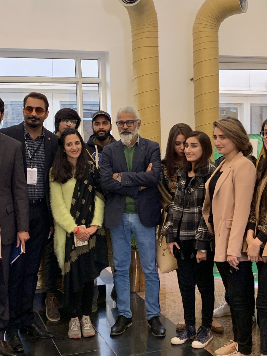 IsbArtFestival's tweet photo. #iaf19 #HappeningNow #Islamabad #amingulgee @rabiaaamir #bilalmukhtar #sarahraza@jamal https://t.co/8epafMhjKq