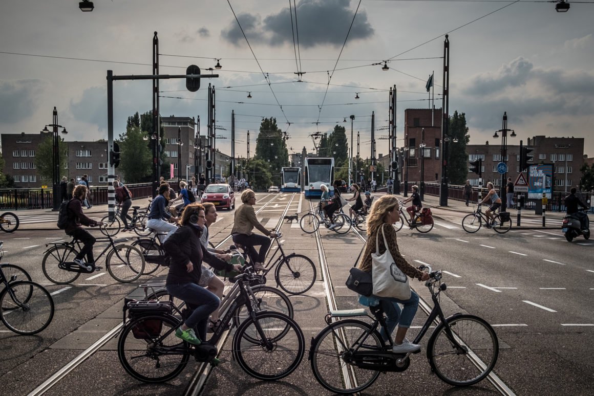 BYCS_org's tweet photo. 🚲 Your next car is a bike. 
 
Why use a 2000-pound SUV to move what is often less than 200 pounds? 
 
🌍 The #future of micro-mobility is bright; it will make our cities healthier &amp; more #sustainable. And then, your next bike could, indeed, be a bike. 
 
https://t.co/Yj5A4kZ2Ge https://t.co/3SZPGyJc9d