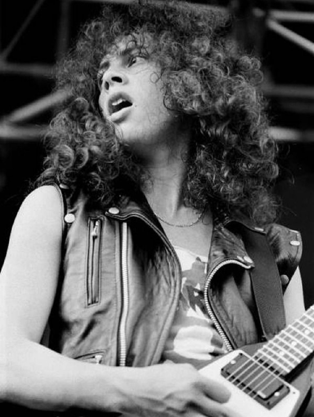 Happy Birthday to Metallica lead guitarist Kirk Hammett, born on this day in San Francisco, California in 1962.    