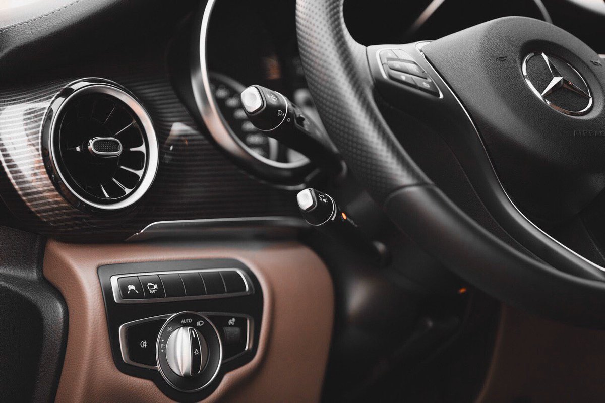 Group32Dubai's tweet image. #V_Class 
Many features to make your journey unforgettable &amp;amp; comfortable with the new V250
Thanks @MercedesBenzME ✨
#group_32 | Media Team