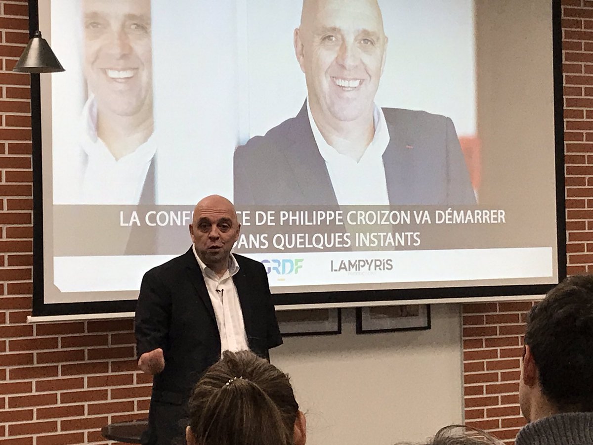 galharret_s's tweet photo. Pour se booster de bon matin rencontre avec @PhilippeCROIZON @GRDF :  un bel exemple pour dépasser les injonctions de « ce n’est pas possible », bravo pour cette force qui nous inspire. Semaine européenne de l’emploi des personnes en situation de handicap @GRDF https://t.co/Cqa4UgoELk