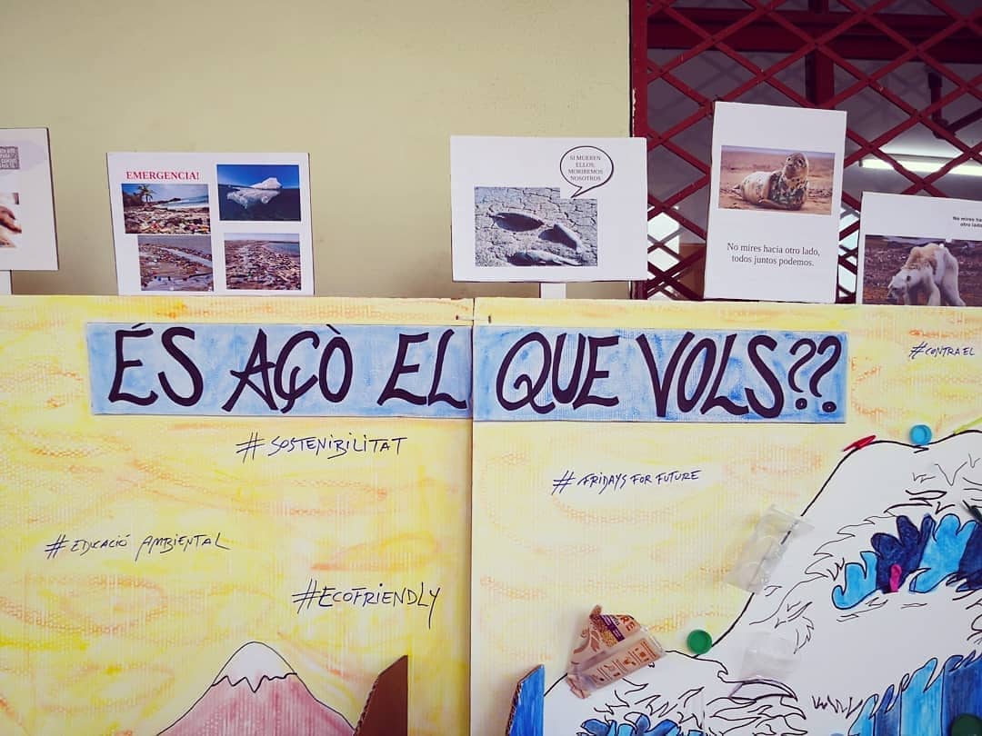 IESAusiasGandia's tweet photo. L’AMPA del nostre centre, junt a la Coordinadora AMPA de #Gandia, forma part del  projecte Moviment Veïnal pel Canvi Climàtic i la Sostenibilitat, MVCCS, on moltes associacions i ONG de Gandia volen lluitar pel medi ambient.
#Biofira
#IESAusiasMarchGandia #Gandia #IESAusiàsMarch https://t.co/D22aLEoV28