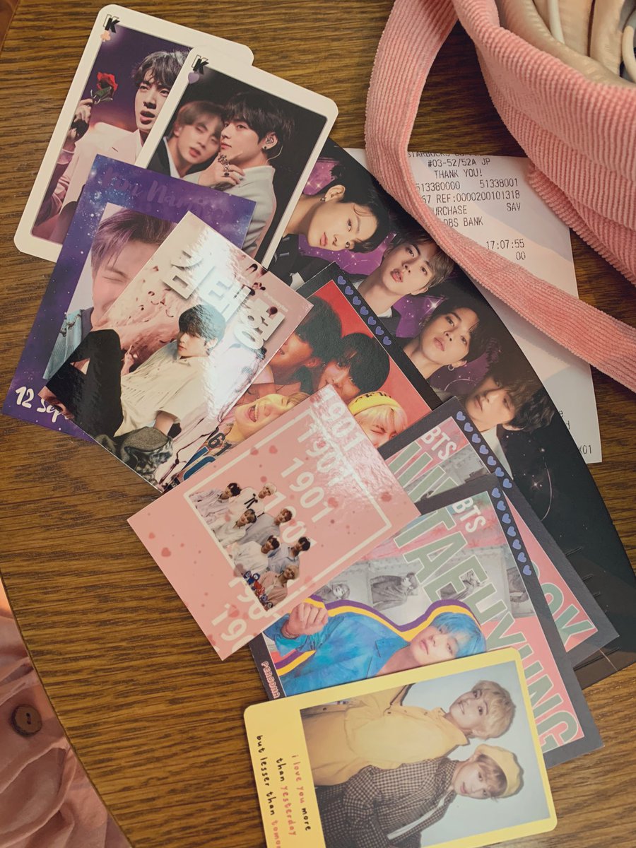 clichemilkies's tweet photo. really thankful for @VocalLine_cafe holding this event !! really love those keychains that i couldn’t help but to buy two of it 😭❤️thank you so much really enjoyed ! 🙆🏻‍♀️💘 #vocallinecafe https://t.co/AlODRDUmgF