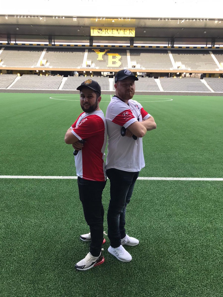 BezyZuta's tweet photo. Am Freitag war unser Teammanager #bezyzuta mit @Ricone_Official beim #ybhackathon 

Danke an @GameTurnier &amp; @BSC_YB für die Einladung!

#bscyb #powerfamily https://t.co/QJVx5dFwos