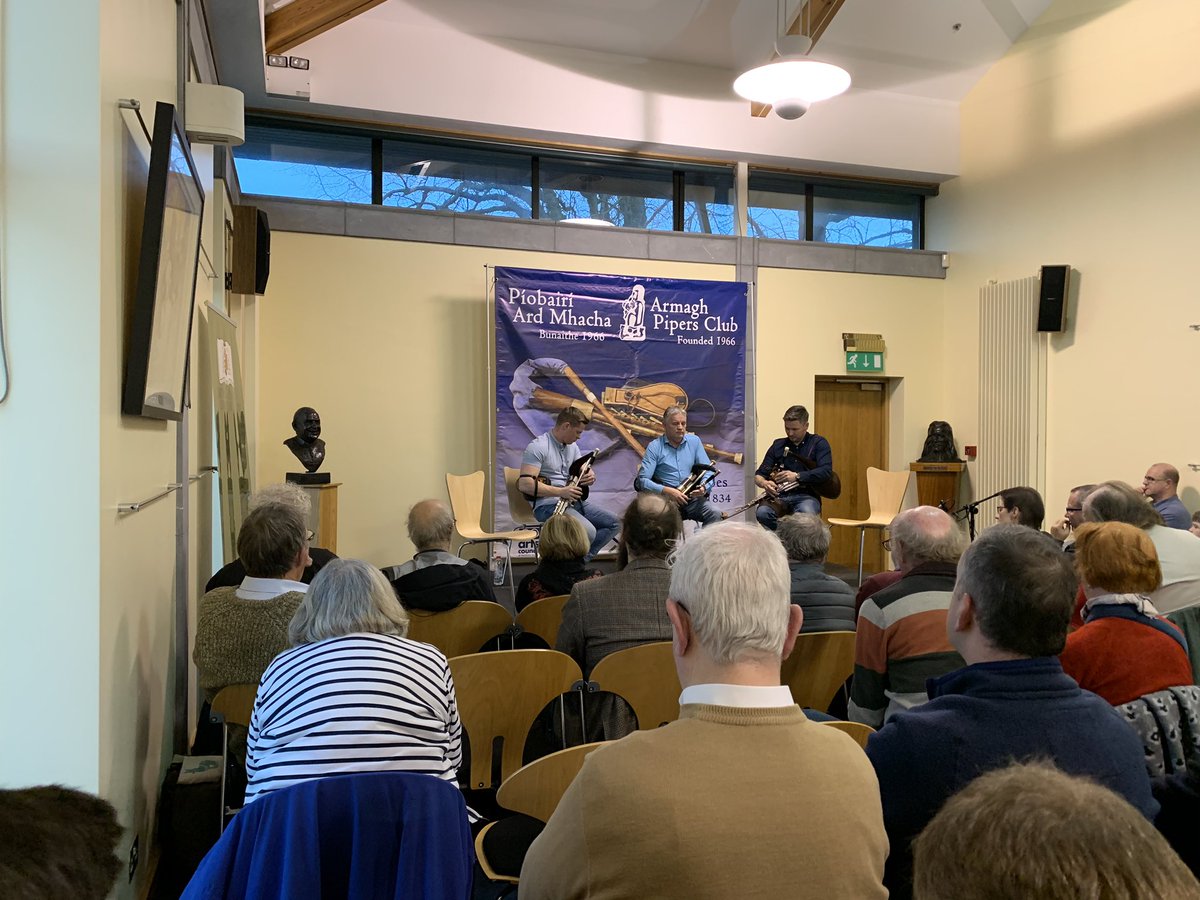 EoinKelly_13's tweet photo. “Ó Ghliúin go gliúin” mar chuid Féile Piobaireachta William Kennedy in #ArdMhacha inné san Leabharlann Ó Fiaich. 🎼🎶 Generations of Piping Families perform as part of the William Kennedy Festival in Ó Fiaich Library #Armagh #wkpf #wkpf2019 #APC https://t.co/GayJ6CI643