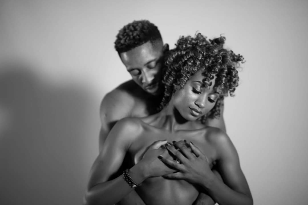 ZimTainment's tweet photo. The one and only @Trevor_Dongo got something cooking in his kitchen 👏🏾 #ZimTainment 

📸 @Vusa_Blaqs https://t.co/Zw0EhFZk6M