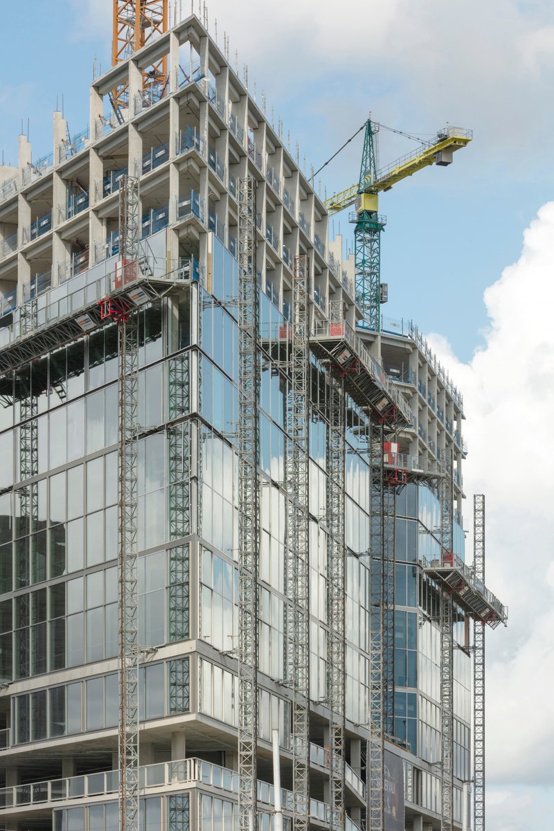 #WielArets Architects' under construction Van der Valk Hotel in Amsterdam's #Zuidas district, is published in Afasia: tinyurl.com/yx34gqem