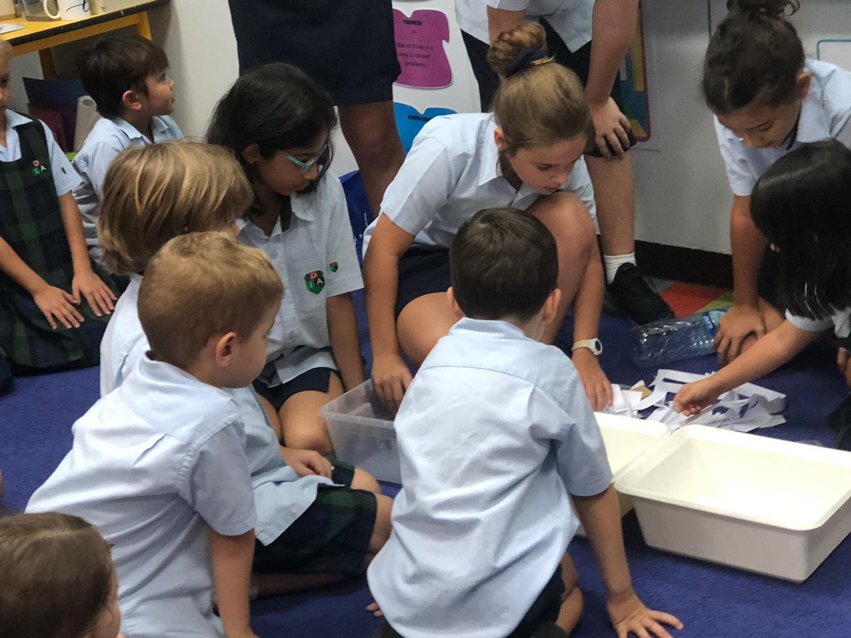 DIA_Year1's tweet photo. Year 1s have had a very informative afternoon with the @DIA_EcoTeam who came and presented to the Year 1s. We learnt about the 5Rs and are excited to take Action at home and start making some positive changes to help the environment. Thank you eco-team #Year1DIA https://t.co/fSl3WFnCnE