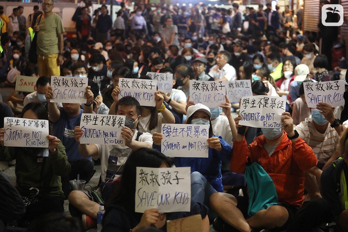 ccccccccc_lkh's tweet photo. #SOSHK #SOSPolyU #SaveHK #savehongkong #HKPoliceState https://t.co/175Pr0tcWw