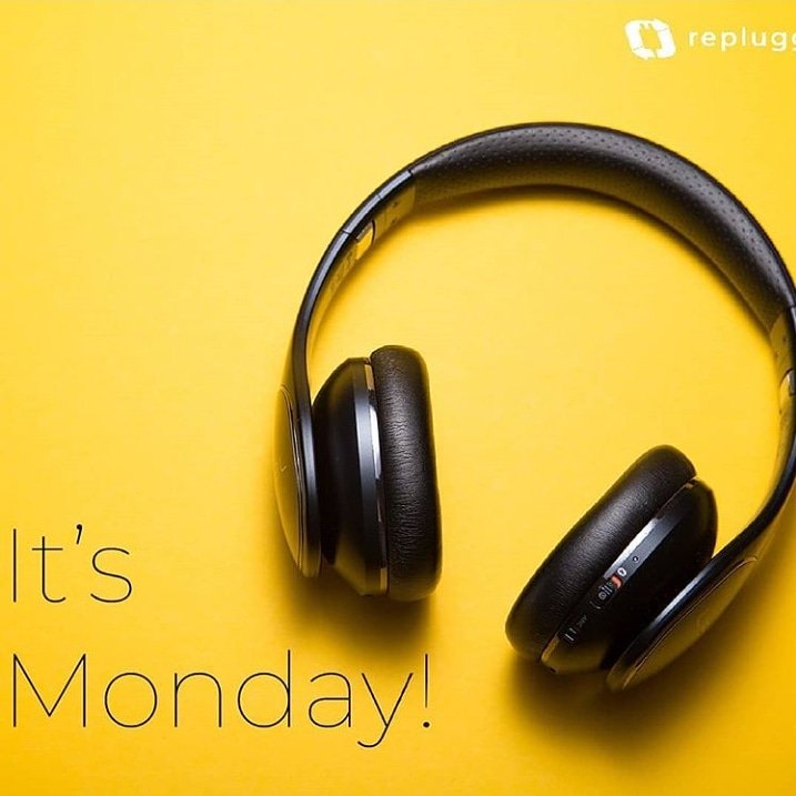 replugg_gh's tweet photo. It's #Monday! Go out there and make a difference!

#MotivationMonday
#valueformoney #convenience
#wearesafe #picoftheday #safeplugger #productivity #techy #techie #frozen #mobilephone #crackedscreen #iPhone #screenreplacement #samsung #ITGh #pluggers #Replugg #Reconnect https://t.co/2cUZz4umZ2