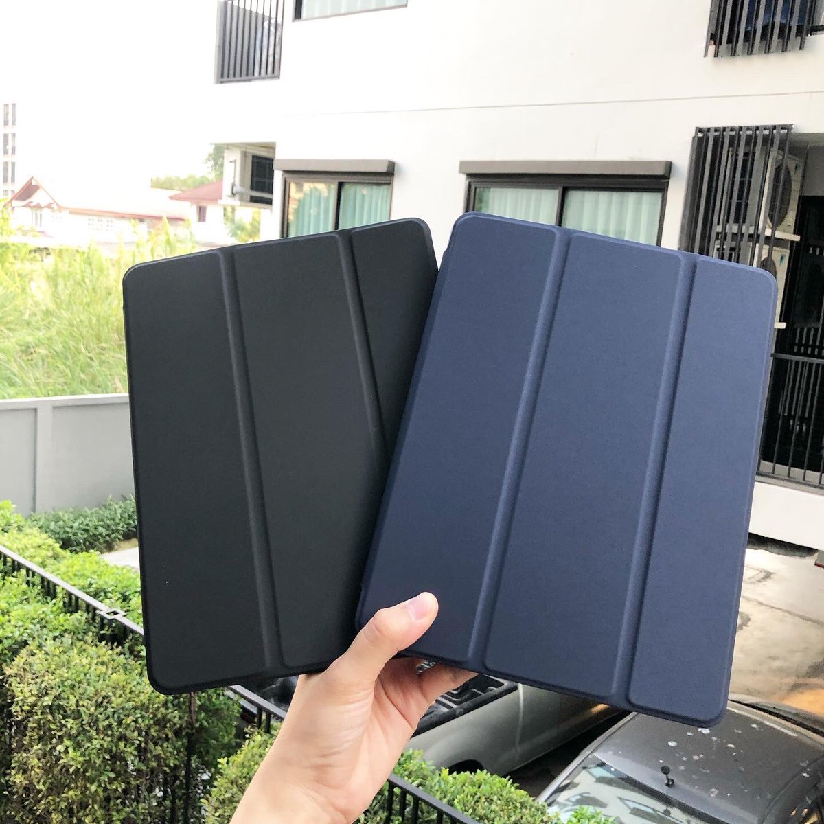 nanashopx's tweet photo. พร้อมส่ง‼️ (ipad2019)
ขาย! เคสไอแพด+ช่องใส่ปากกา
สี กรม / ดำ
ขนาด 10.2
 420.- บาท ส่งฟรีลงทะเบียน
สนใจแอดไลน์ https://t.co/o2JaHJtLOL 
#เคสไอแพด #เคสipad #ไอแพด #เคสไอแพดมีที่ใส่ปากกา #ipadgen7 #ipad2019 https://t.co/oRostDtAWo