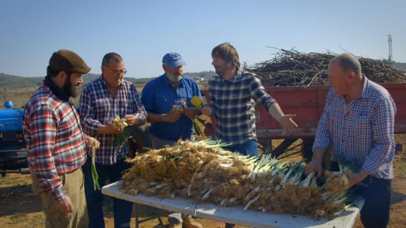 Pirotecnia Estalella (@piroestalella) on Twitter photo Aquesta nit a <a href="/tv3cat/">TV3 és ara @Som3Cat</a>, @elforastertv3 visita Rodonyà!🌄
.
Terra de calçots... i de PIROTÈCNIA! 🔥
.
Molt orgullosos de que el programa hagi escollit la població on tenim la nostra fàbrica!
.
No us ho perdeu!📺
.
#elforastertv3
#elforaster
#tv3
#rodonya
#pirotecnia
#estalella2019 Aquesta nit a <a href="/tv3cat/">TV3 és ara @Som3Cat</a>, @elforastertv3 visita Rodonyà!🌄
.
Terra de calçots... i de PIROTÈCNIA! 🔥
.
Molt orgullosos de que el programa hagi escollit la població on tenim la nostra fàbrica!
.
No us ho perdeu!📺
.
#elforastertv3
#elforaster
#tv3
#rodonya
#pirotecnia
#estalella2019