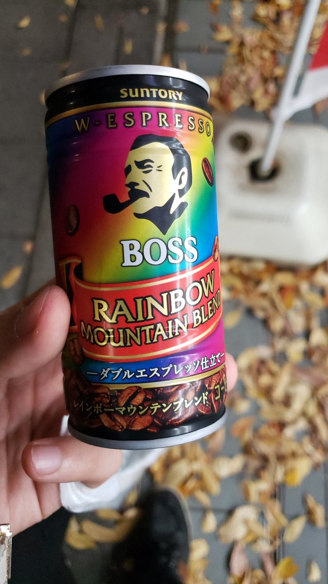 rayleemental's tweet photo. Bought this as soon as I could when I got to Tokyo. #bosscoffee needs to get this in the US asap! https://t.co/0Pp40BqDFS