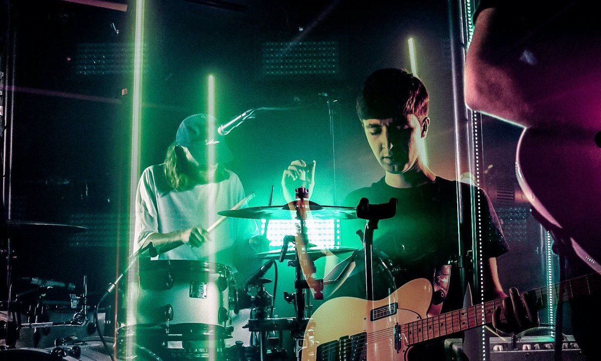 Stereo Honey (@stereo_honey) on Twitter photo For everyone who is coming to the Bermondsey Social Club show tomorrow night, the stage time is 8:30pm sharp. We also have some friends DJing after...and...YES! we have the light show. This announcement is also an excuse to roll out these beaut photos by queen <a href="/LindaBrindley/">Linda Brindley</a> For everyone who is coming to the Bermondsey Social Club show tomorrow night, the stage time is 8:30pm sharp. We also have some friends DJing after...and...YES! we have the light show. This announcement is also an excuse to roll out these beaut photos by queen <a href="/LindaBrindley/">Linda Brindley</a>
