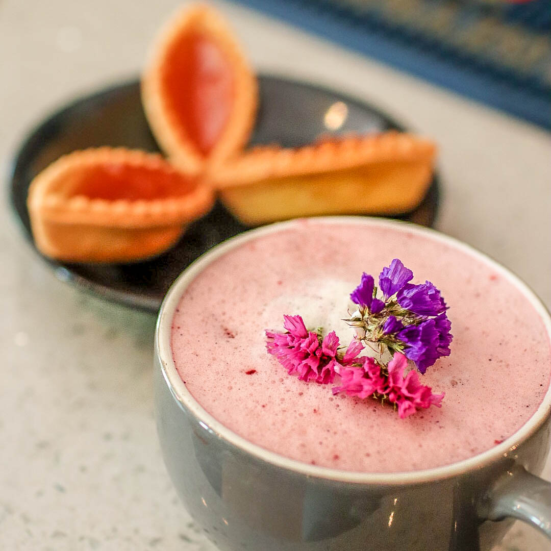 Matcha, Rose or Turmeric Latte? What's your favourite? 
.⁣
.⁣
.⁣
#Shoreditch #coffee #shoreditchlondon #shoreditchhighstreet #shoreditchlife #london #toplondonrestaurants #londonfood #londonfoodies #londoncoffeeshops #londonbrunch #londonfoodie #londoncity #londoneats