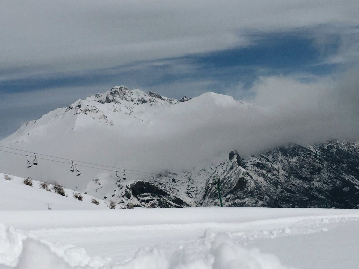 🎉¡¡ABRIMOS PANTICOSA!!🎉 Con esta apertura superaremos los 100 km esquiables este fin de semana en Aramón Formigal-Panticosa. ¡Os esperamos el sábado 23! 
Publicaremos el parte de nieve de previsión para el finde a mediados semana😁