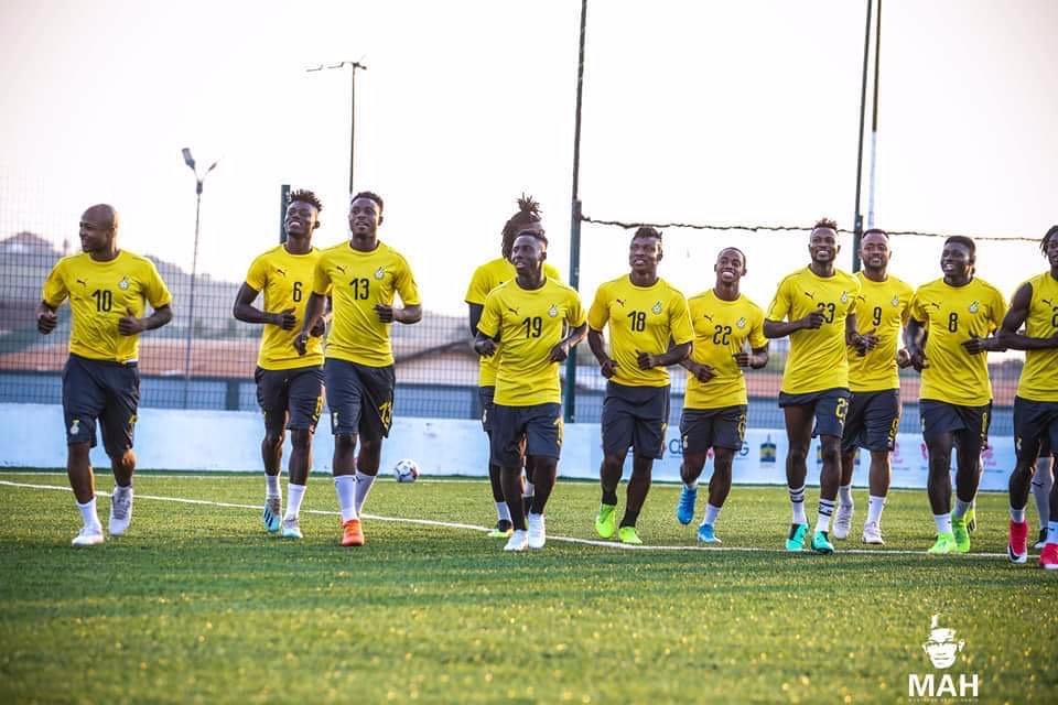 KorTi27766612's tweet photo. Black Stars XI vs Sao Tome and Principe
Richard Ofori β GK
Defenders:
Andy Yiadom
Gideon Mensah
Joseph Aidoo
Kassim Nuhu
Midfielders:
Iddrissu Baba
Thomas Partey
Samuel Owusu
Forwards:
Andre Ayew(c)
Jordan Ayew
Boateng https://t.co/RDFTMCcH9y
#Akatua #Postaboy #Shishiiishiii