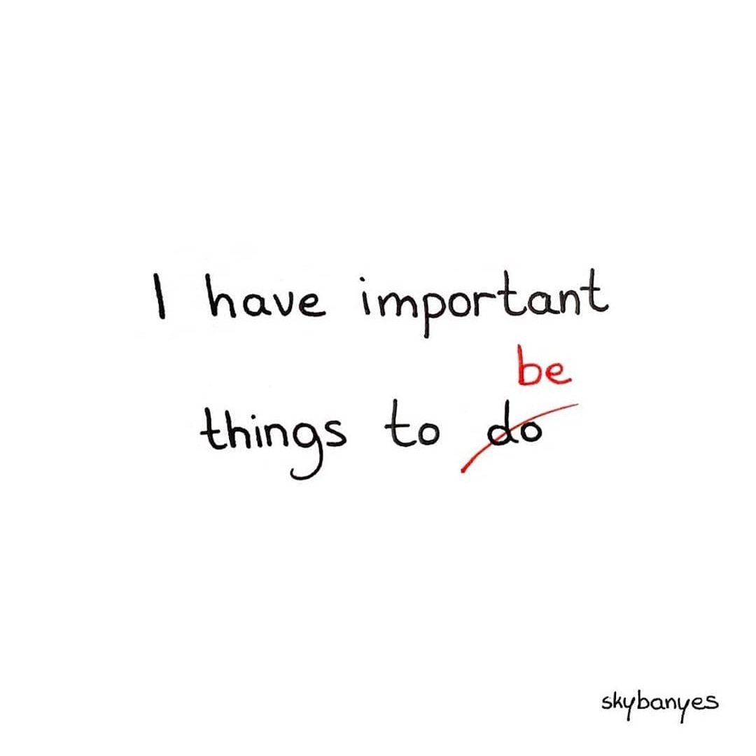 LillianRachelvo's tweet photo. Happy Monday. Here's a tip for the week. Don't get caught up in the 'doing'. Instead focus on 'being', on enjoying the process. The difference will make your heart glad.
#MondayMotivation #newweekwhodis #voiceover #VO #britishvoiceover #femalevoiceover #narrator #audiobooks https://t.co/Y5drLSvJxC