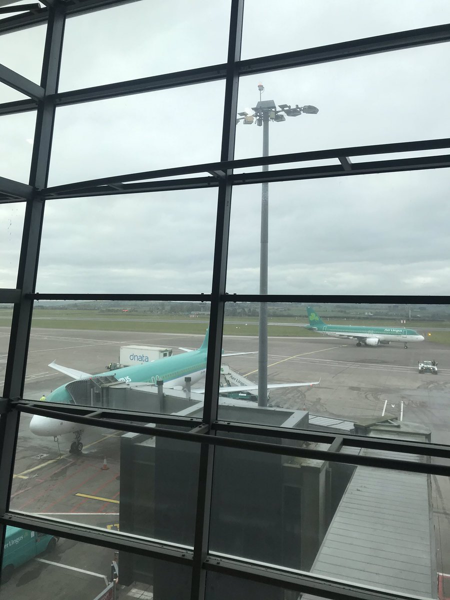 RayKelleherCork's tweet photo. Time to hit the sky’s for #barcelona as I’m heading to @IBTMevents today from @CorkAirport via London, as always a busy @AerLingus flight to Heathrow @MeetInIreland #makeitireland #makeitcork @pure_cork @TrigonHotels https://t.co/rriy8Waq7r
