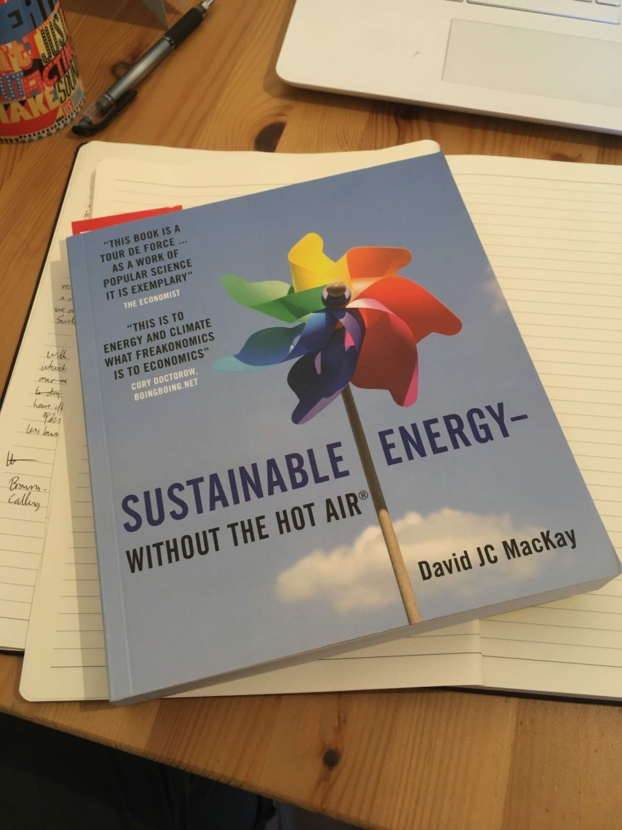 hensbo's tweet photo. Finally getting around to reading this by @davidjcmackay (RIP). Also available for free at https://t.co/RF1PCnwh3a https://t.co/ZGJUpdGton