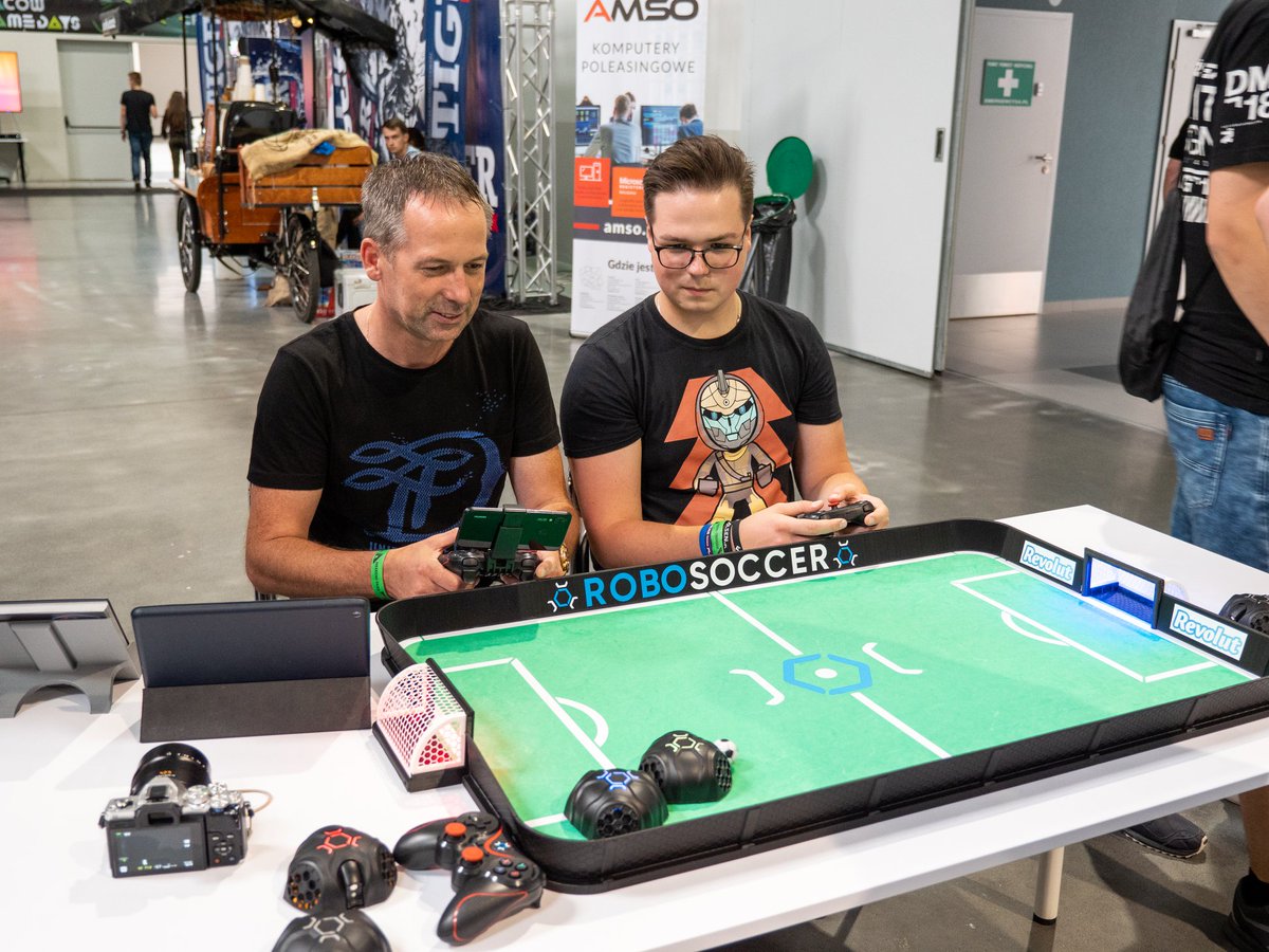 KurierRze's tweet photo. Gra RoboSoccer z podkarpackiej platformy dla startupów ruszyła w świat - https://t.co/L3CBszYyFL
@KurierRze #KurierRzeszowski #Rzeszow #Podkarpackie https://t.co/HagVUWADHX