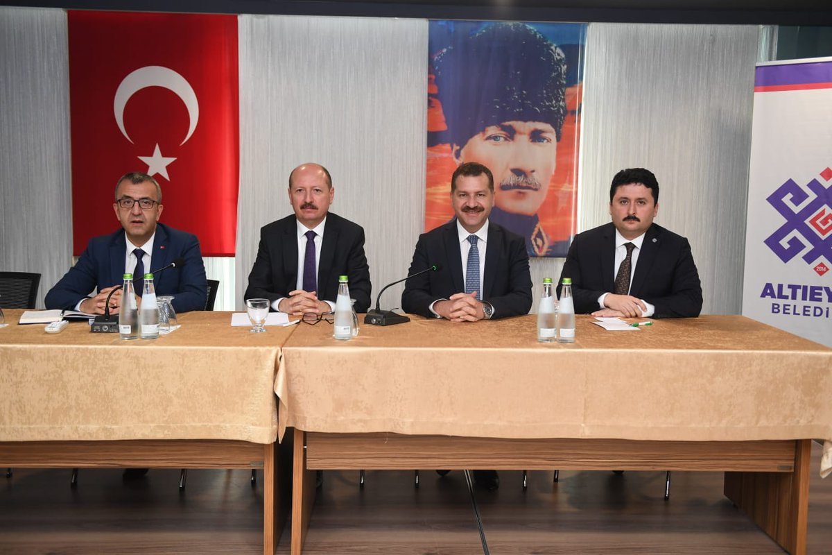 Yücel Yılmaz