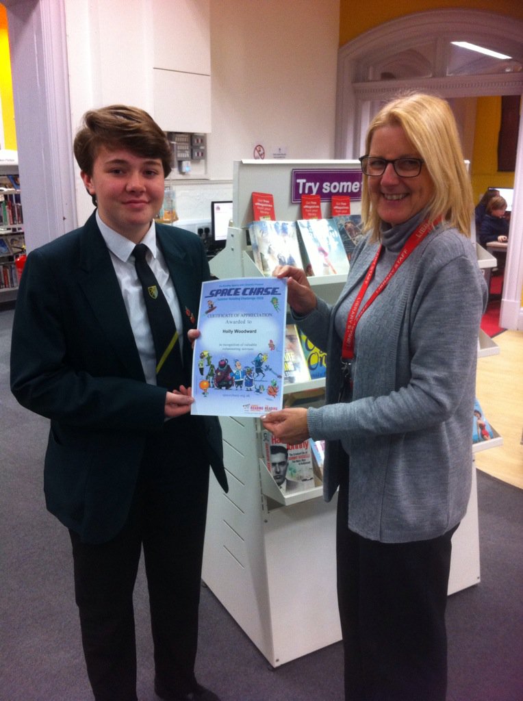 Chicklitlibrary's tweet image. Thanks Holly for volunteering at #ThattoHeath library over the summer