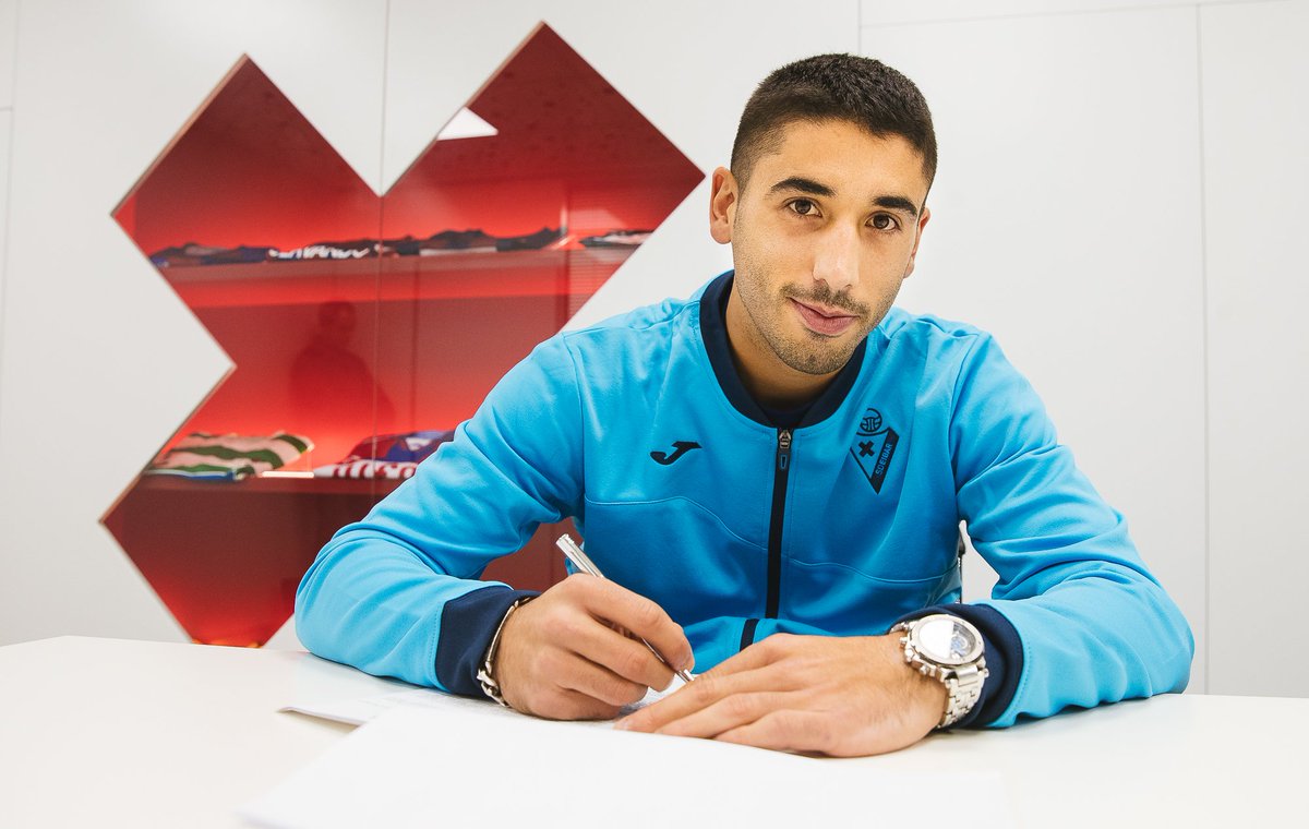 OFICIAL. Cote renueva por dos temporadas más con el Eibar. El defensa asturiano, que llegó en 2017, será armero hasta junio de 2022. #Cote2022 http://bit.ly/35cCgP9